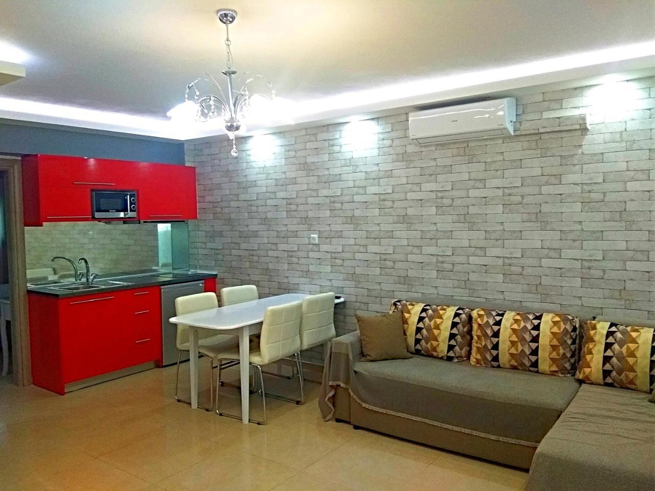 Iros Apartment Néa Péramos 外观 照片