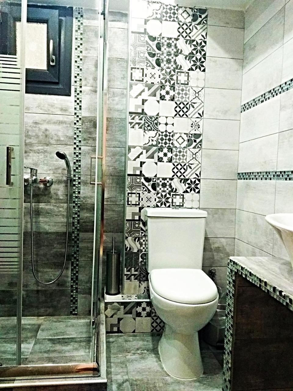 Iros Apartment Néa Péramos 外观 照片